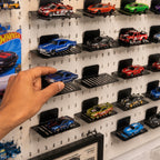 AEROSTAND - THE SINGLE FLOATING HOTWHEELS STAND